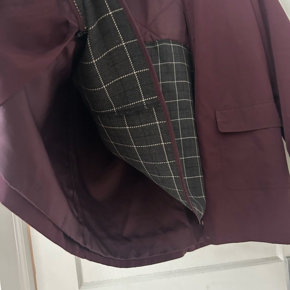 Women's Burgundy l.l. Bean Jacket - Picture 4 of 6